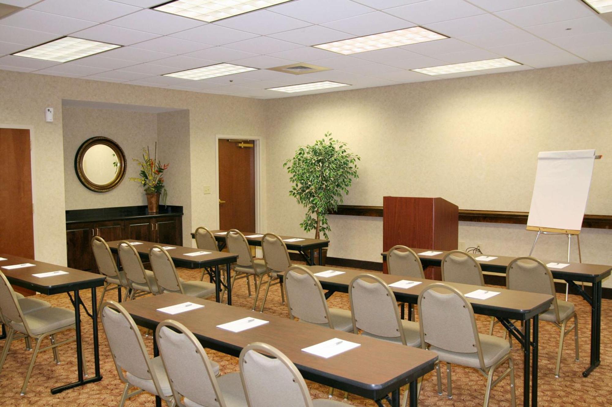 Hampton Inn Spring Lake Fayetteville מראה חיצוני תמונה